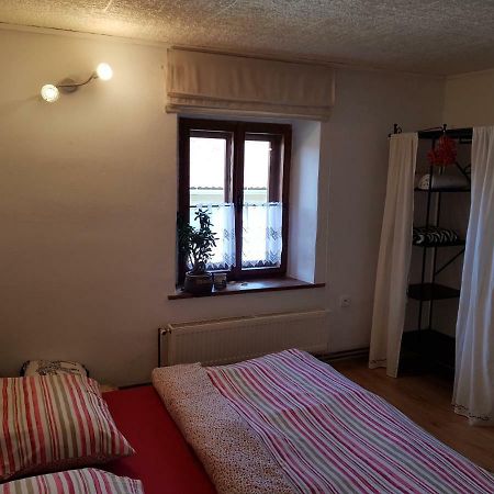 Appartement Hrncirna à Klenovice  Extérieur photo